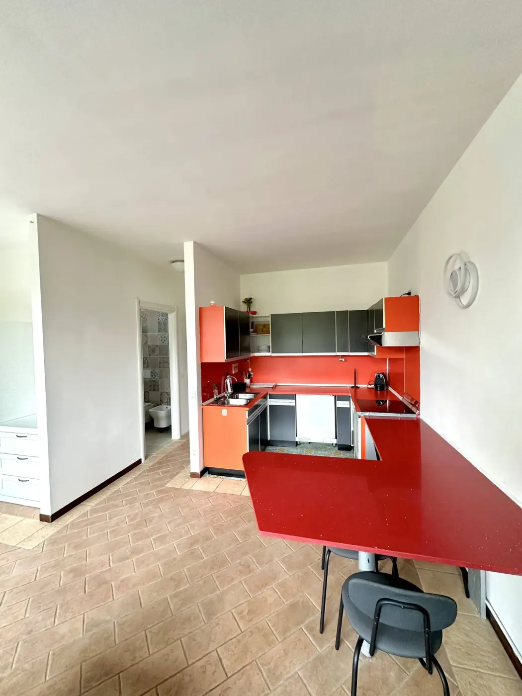 Cucina completamente attrezzata, casa vacanze Leggiuno Lago Maggiore